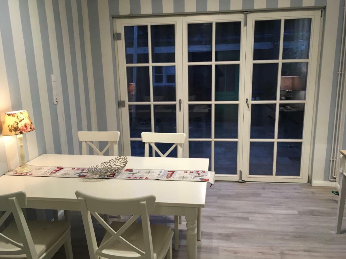 Ferienhaus Witte Huuske Емден Екстериор снимка